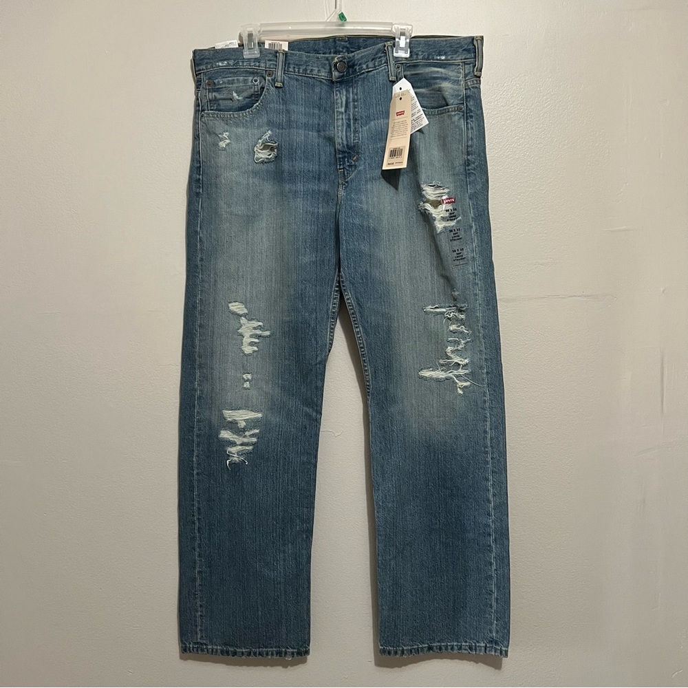 Levi's Men's Relaxed Fit Light Blue Jeans
